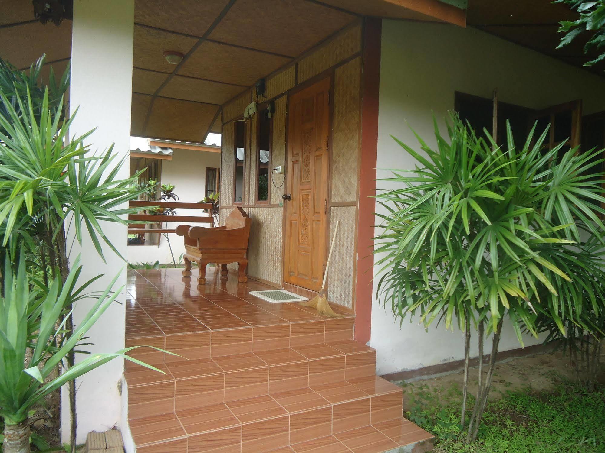 Orange Grove Resort Pai Esterno foto